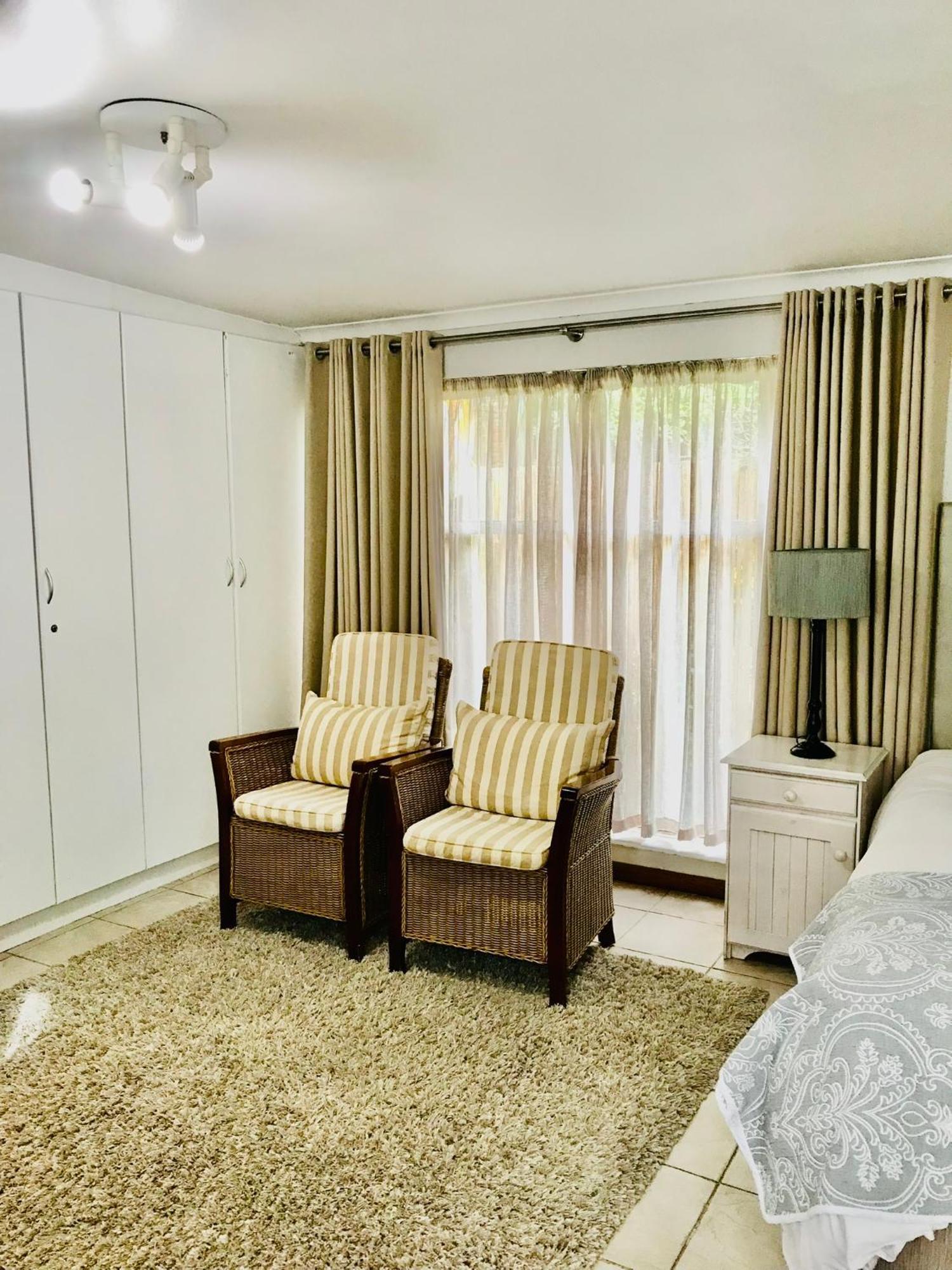 10Vdw Self Catering Apartments Durbanville Εξωτερικό φωτογραφία